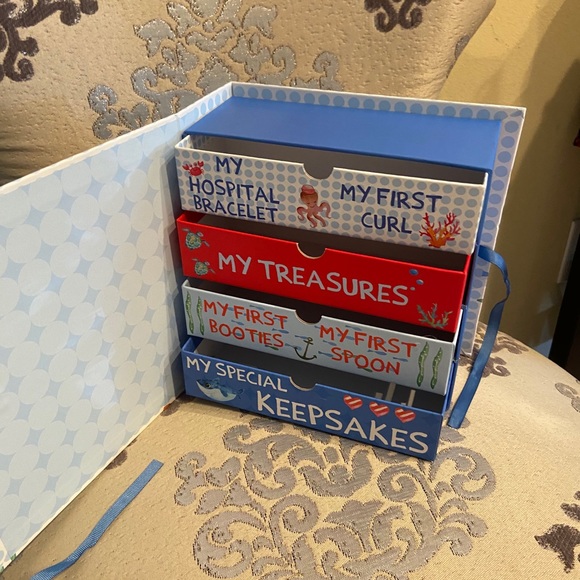 🆕Baby keepsake box - Picture 2 of 7